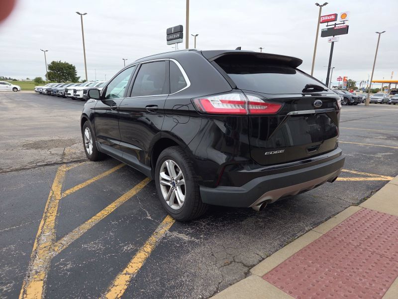 Used 2020 Ford Edge SEL FWD image 3