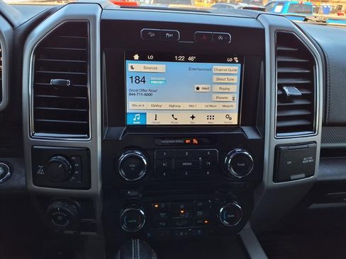 Used 2018 Ford F150 Lariat image 30