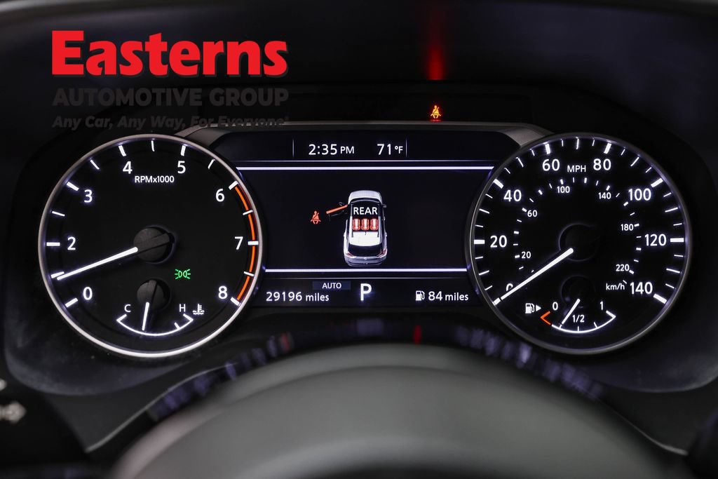 Used 2023 Nissan Rogue SV AWD/4WD image 18