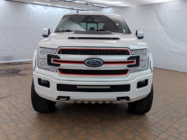 Used 2019 Ford F150 Lariat w/ Equipment Group 502A Luxury AWD/4WD image 2
