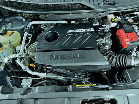 Used 2023 Nissan Rogue SV image 36