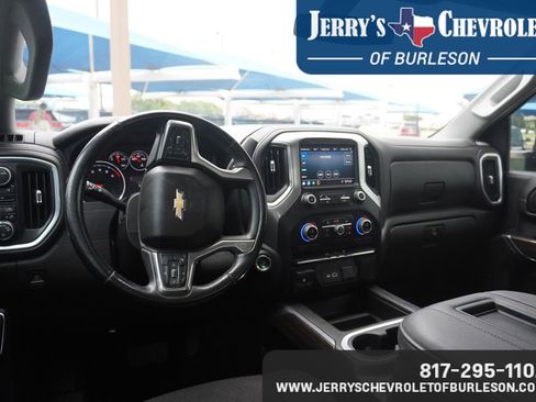 Used 2022 Chevrolet Silverado 2500 LT w/ Convenience Package AWD/4WD image 8