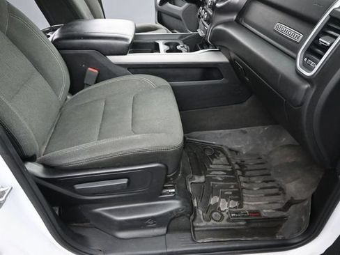 Used 2020 RAM 1500 Big Horn AWD/4WD image 22