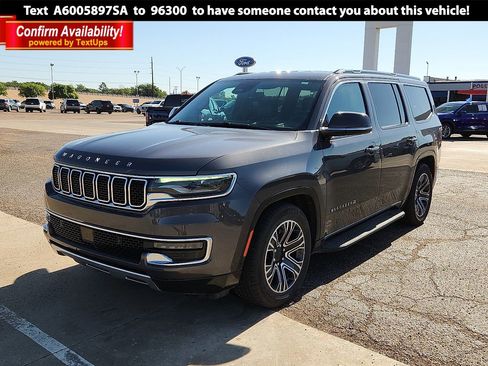 Used 2022 Jeep Wagoneer Series III AWD/4WD image 1