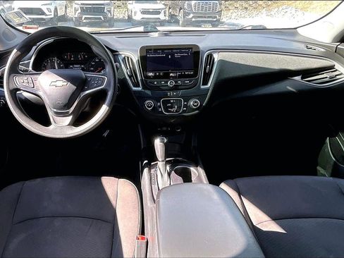 Used 2020 Chevrolet Malibu LS FWD image 11