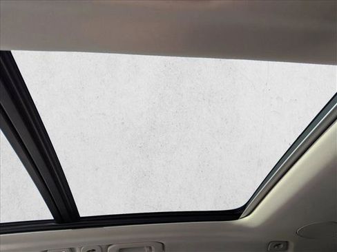 New 2026 Volvo XC60 B5 Plus w/ Protection Package Premier image 18