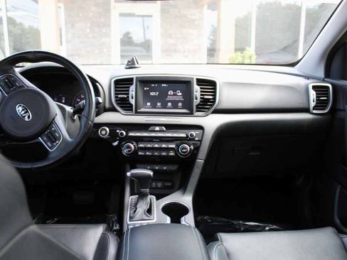 Used 2019 Kia Sportage EX w/ EX Premium Package AWD/4WD image 28