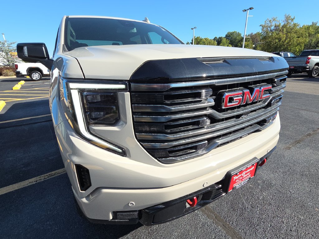 New 2026 GMC Sierra 1500 AT4 AWD/4WD image 13