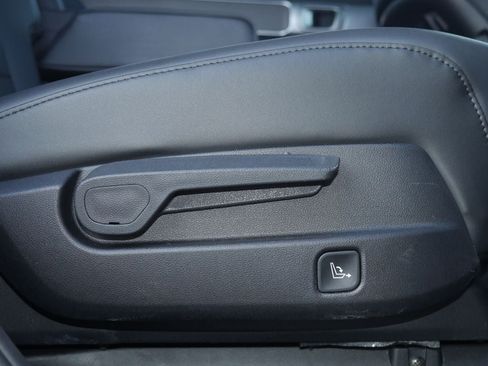 Used 2025 Hyundai Santa Fe SEL AWD/4WD image 28