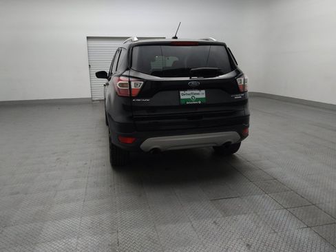 Used 2017 Ford Escape Titanium FWD image 6