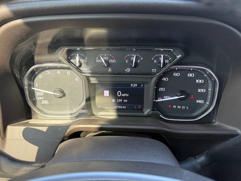 Used 2019 GMC Sierra 1500 SLT RWD image 11