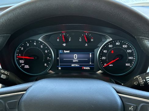 Used 2023 Chevrolet Equinox LT FWD image 35