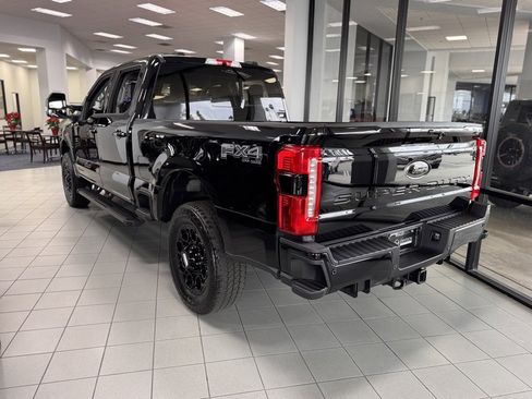 New 2026 Ford F250 Lariat w/ Black Appearance Package image 10