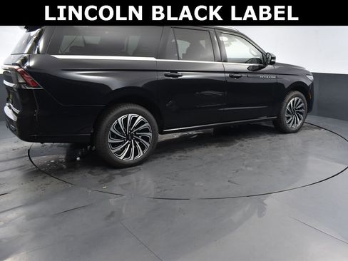 New 2025 Lincoln Navigator L Black Label image 4