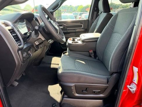 Used 2026 RAM 2500 Big Horn AWD/4WD image 5