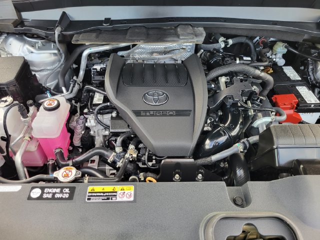 Used 2024 Toyota Grand Highlander AWD image 30