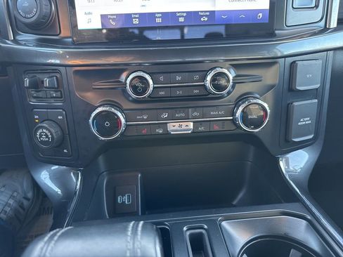 Used 2022 Ford F150 XLT w/ Equipment Group 302A High image 29