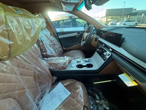 New 2026 Genesis GV80 3.5T Prestige image 10