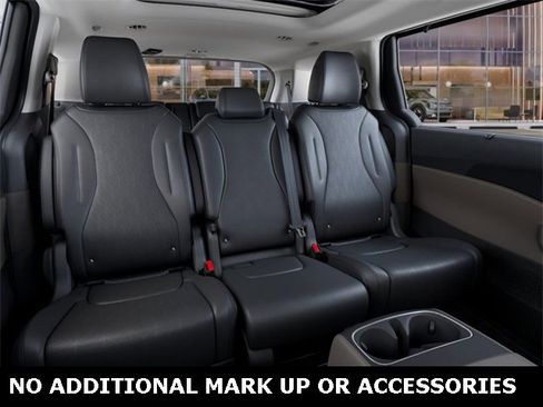 New 2026 Kia Carnival SX image 16