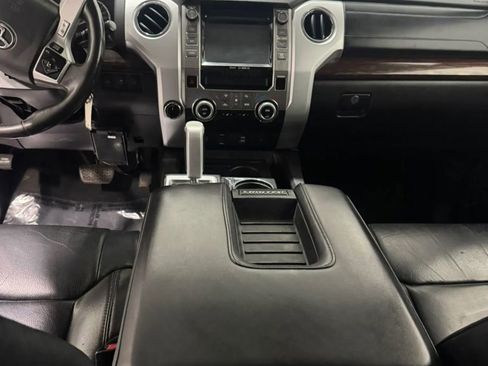 Used 2015 Toyota Tundra Limited w/ Limited Premium Package AWD/4WD image 29