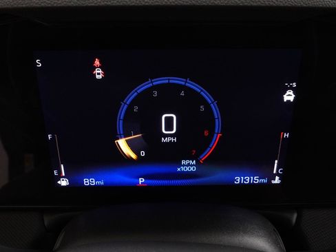 Used 2024 Chevrolet TrailBlazer LS w/ LS Convenience Package FWD image 12