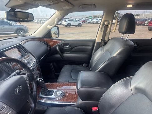 Used 2019 INFINITI QX80 Luxe w/ All-Season Package RWD image 41