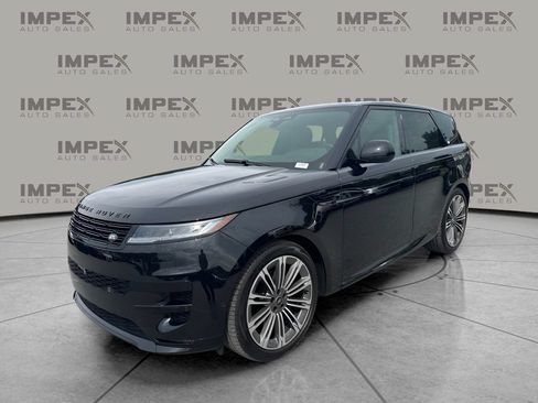 Used 2024 Land Rover Range Rover Sport Dynamic SE AWD/4WD image 1