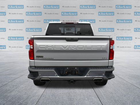 Used 2021 Chevrolet Silverado 1500 LTZ w/ Z71 Off-Road Package AWD/4WD image 7