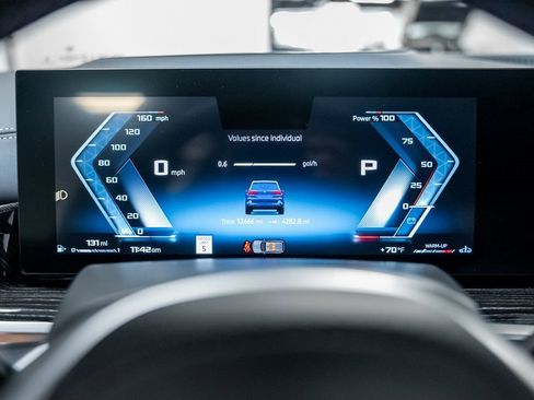 Used 2025 BMW X5 M60i w/ Climate Comfort Package image 51