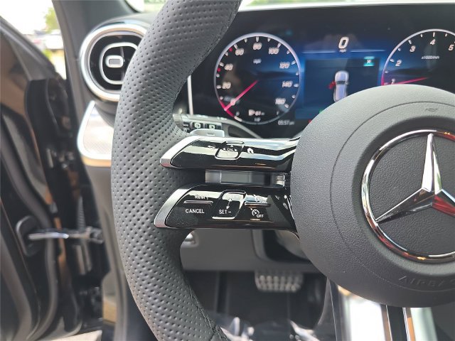 New 2026 Mercedes-Benz GLC 300 4MATIC image 33