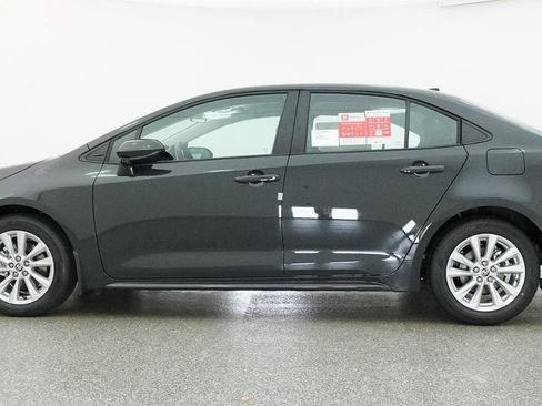 New 2026 Toyota Corolla LE w/ LE Premium Package FWD image 2