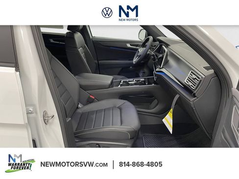 New 2026 Volkswagen Atlas Cross Sport SEL R-Line image 13