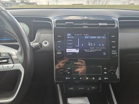 Used 2023 Hyundai Tucson SEL w/ Convenience Package FWD image 17