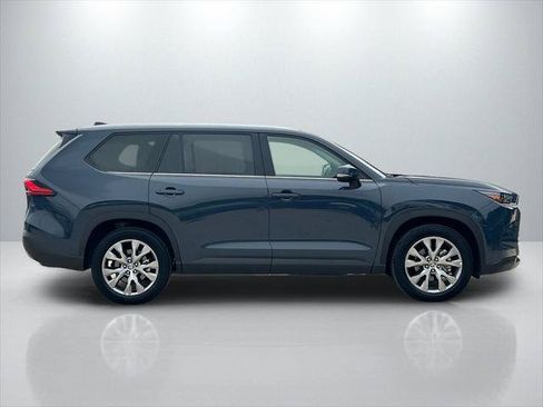 Certified 2024 Toyota Grand Highlander AWD Hybrid image 4