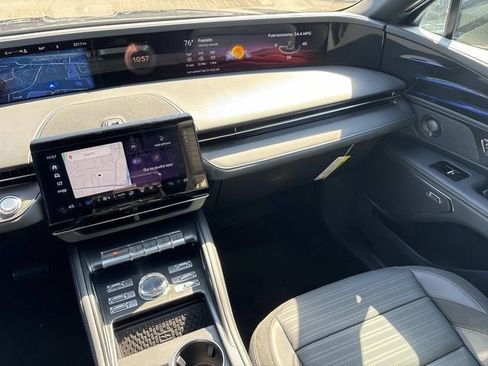 New 2025 Lincoln Nautilus Reserve w/ Jet Appearance Package image 15