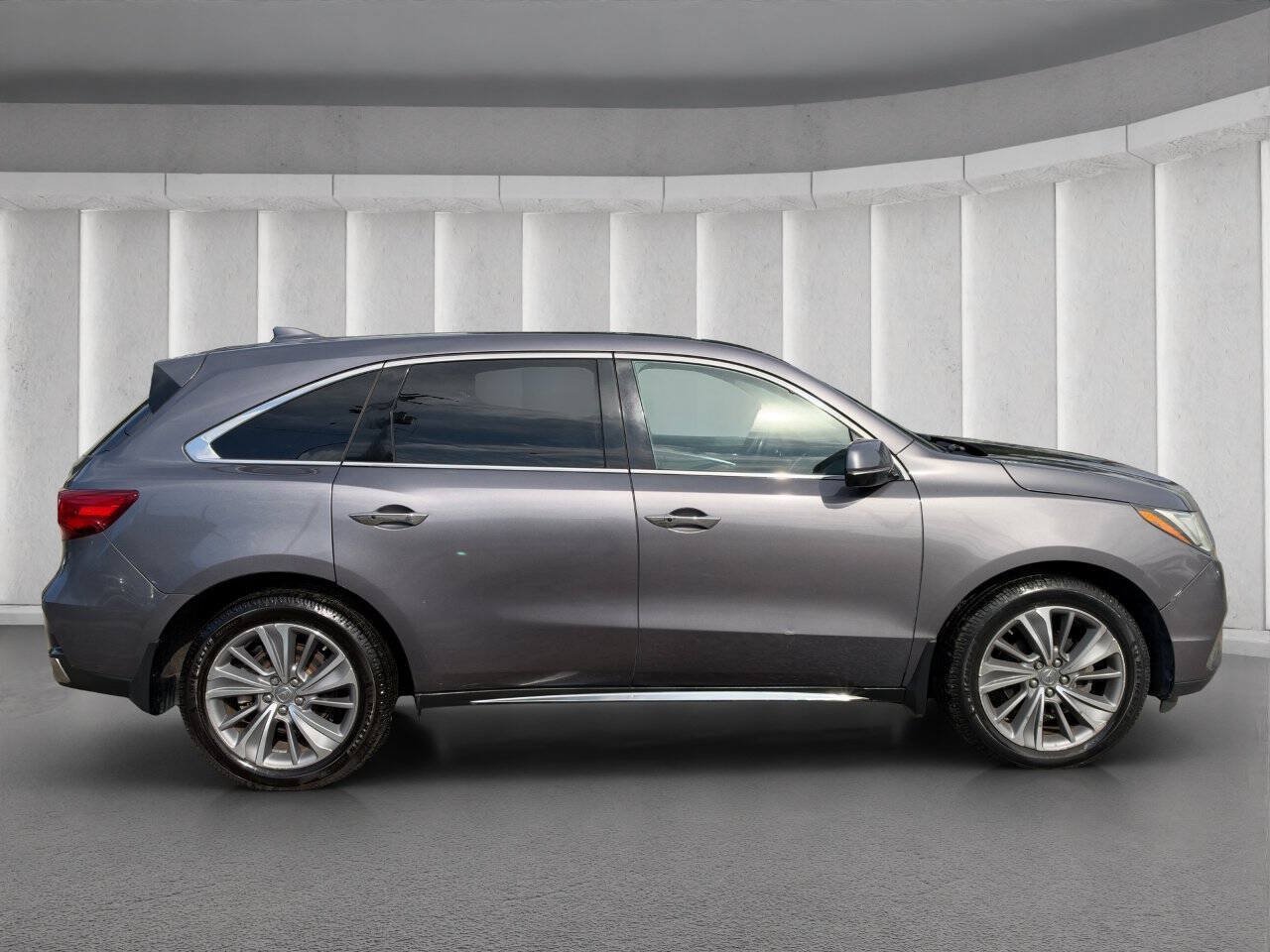 Used 2017 Acura MDX w/ Technology Package AWD/4WD image 6