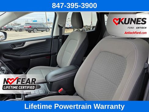 Used 2022 Ford Escape SE w/ Cold Weather Package image 16