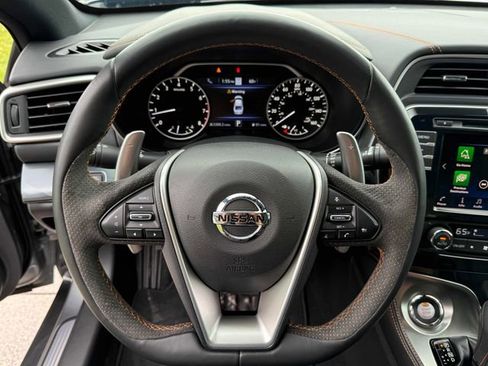 Used 2021 Nissan Maxima SR w/ Sport Mat Group FWD image 15