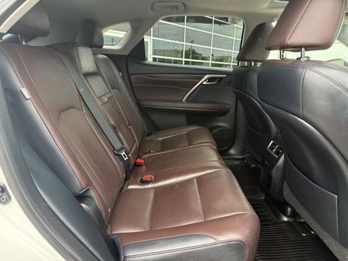 Used 2019 Lexus RX 350 AWD image 12