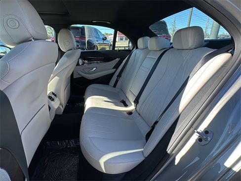 Certified 2022 Mercedes-Benz E 350 4MATIC Sedan image 12