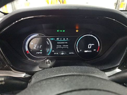 Used 2020 Kia Niro EX Premium FWD image 2