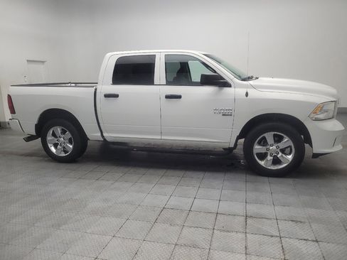 Used 2020 RAM 1500 Express RWD image 11