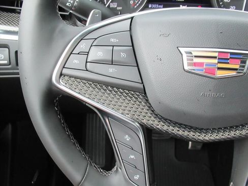 New 2026 Cadillac XT5 Sportv AWD/4WD image 22