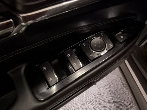 Used 2022 Lincoln Corsair FWD image 15