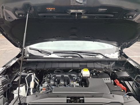 Certified 2025 Nissan Pathfinder S w/ Cargo Package image 27