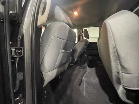 Used 2013 RAM 1500 Express image 27