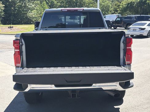 Used 2025 Chevrolet Silverado 2500 LTZ w/ LTZ Premium Package AWD/4WD image 32