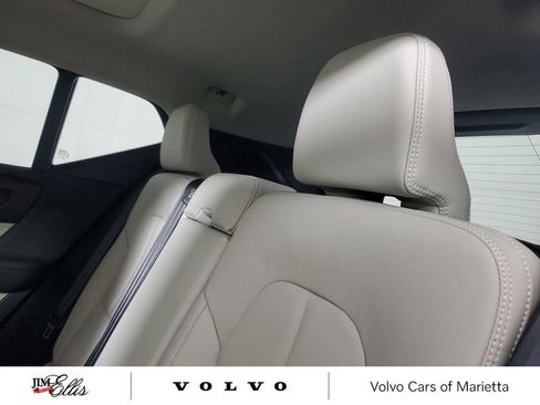 Used 2026 Volvo XC40 B5 Ultra w/ Climate Package image 14