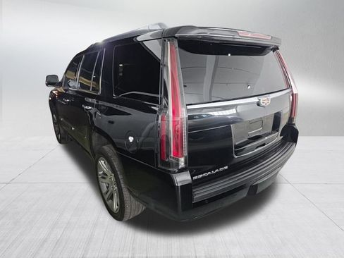 Used 2016 Cadillac Escalade Premium image 6