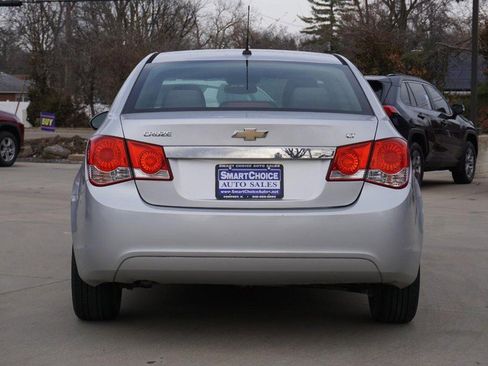 Used 2012 Chevrolet Cruze LT image 4